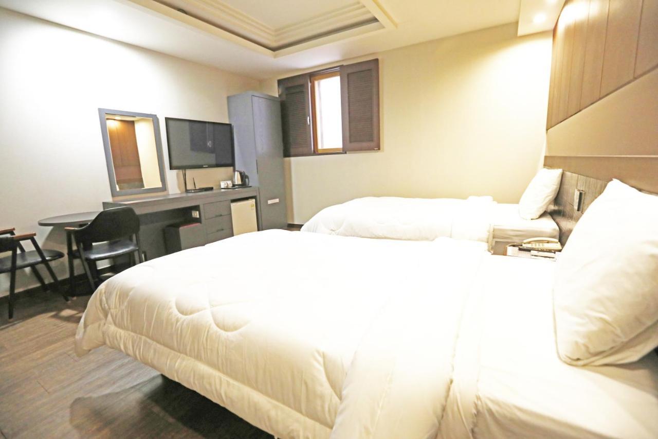 Incheon Airport Hotel June Exterior foto